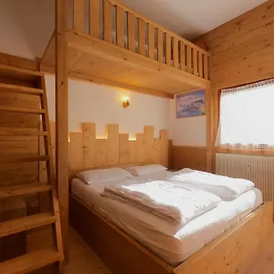 https://valles-vacanze.hotelinveneto.com